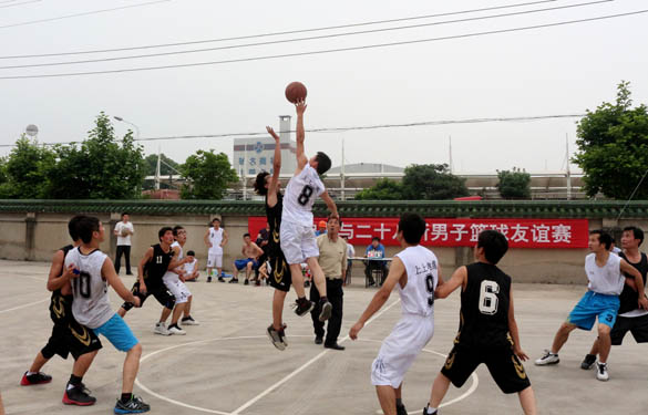 2015年5月28日，上上电缆与二十八所举行篮球友谊赛
